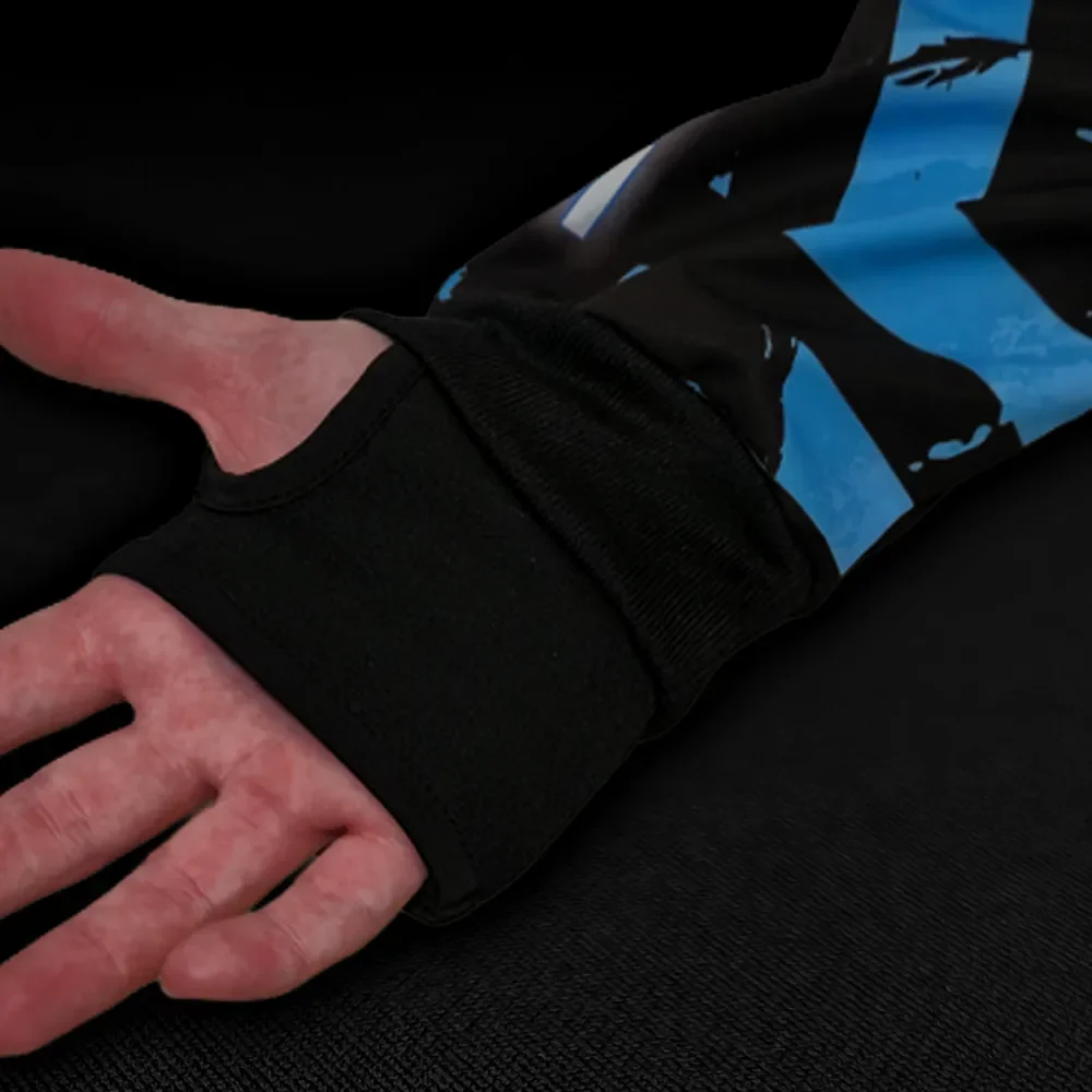 Close-up of an anti-slide jersey cuff