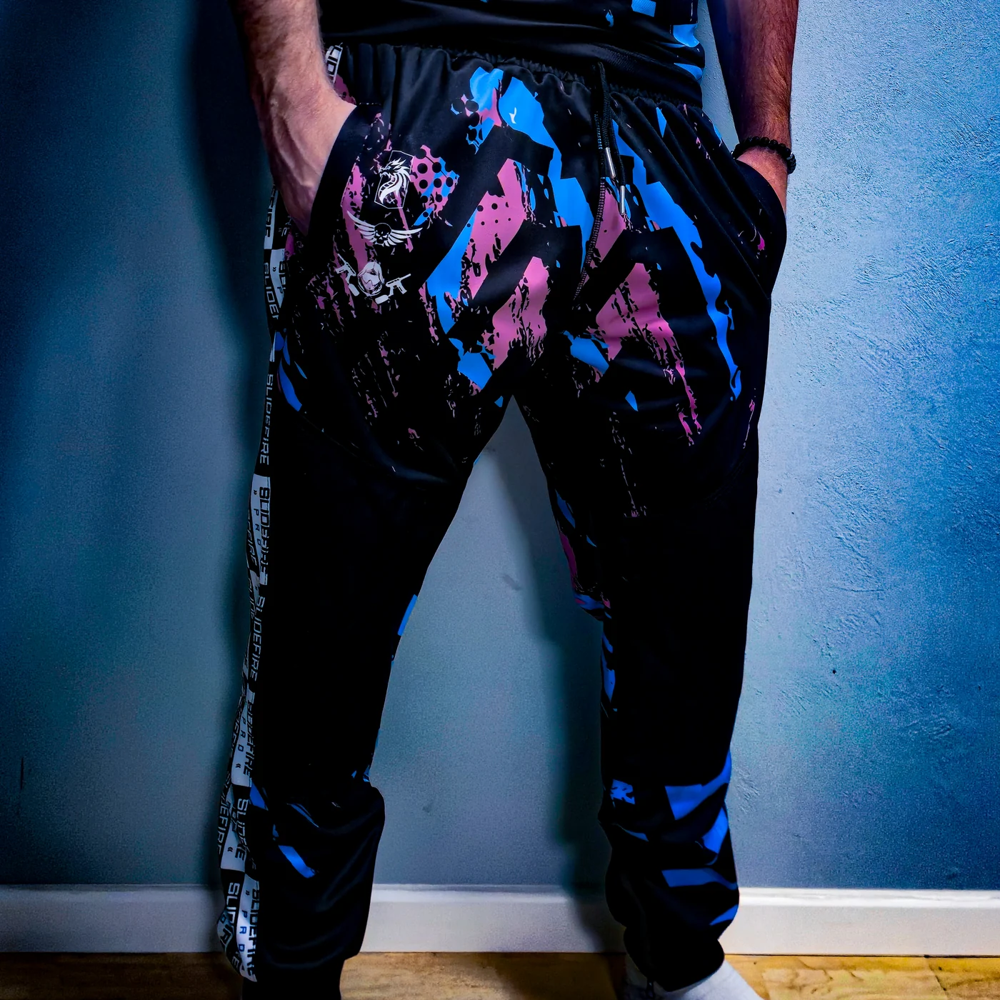 Matching custom pants in the set