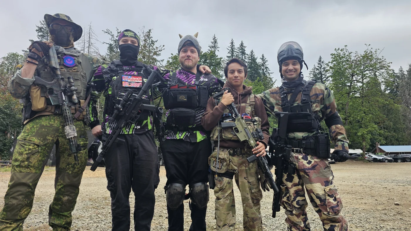 Ricochet Rejects team wearing their custom jerseys outdoors