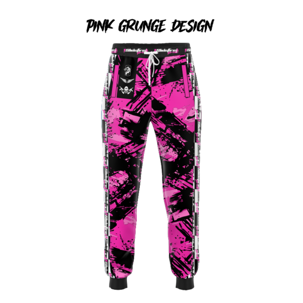 Premium custom Speedsoft pants for Speedsoft and Airsoft, featuring fully customizable artwork, player name and number, chest padding, soft padded shoulders, softshell forearms, breathable mesh side and rear panels, and anti-slide thumbholes – designed for durability, agility, and protection in high-speed gameplay.